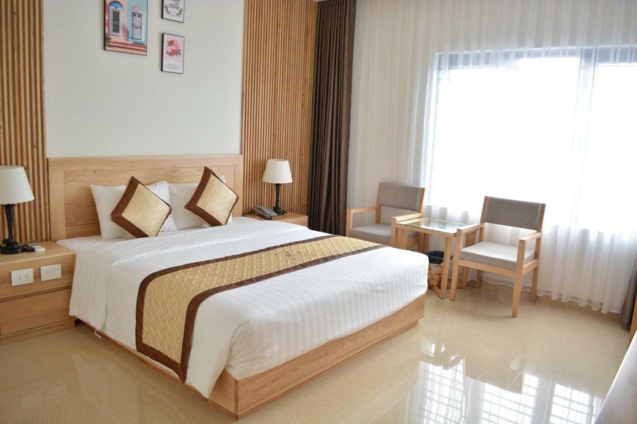 Dayth Hotel Ha Long Bagian luar foto