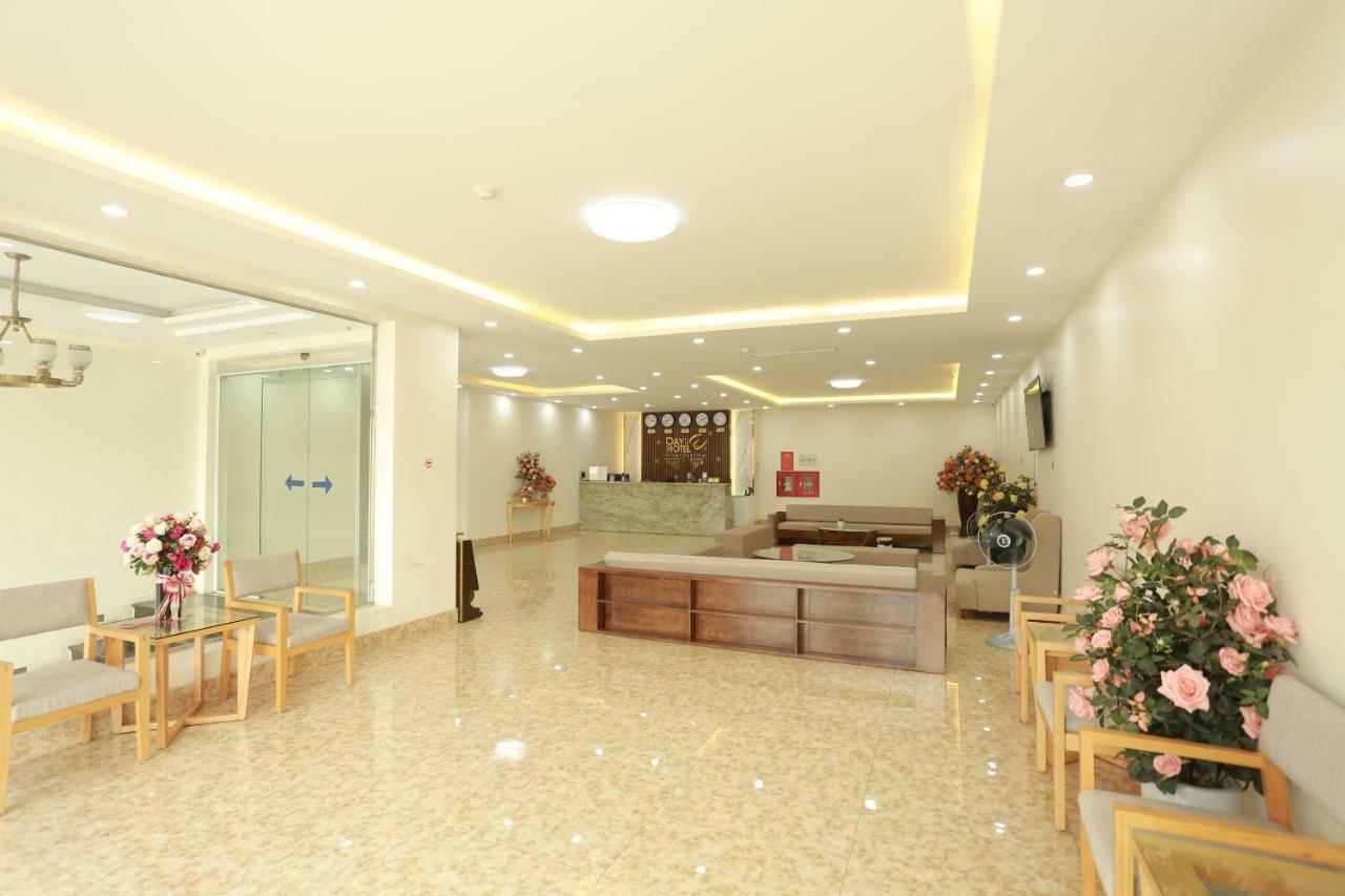 Dayth Hotel Ha Long Bagian luar foto