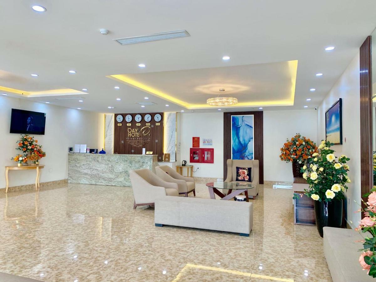 Dayth Hotel Ha Long Bagian luar foto